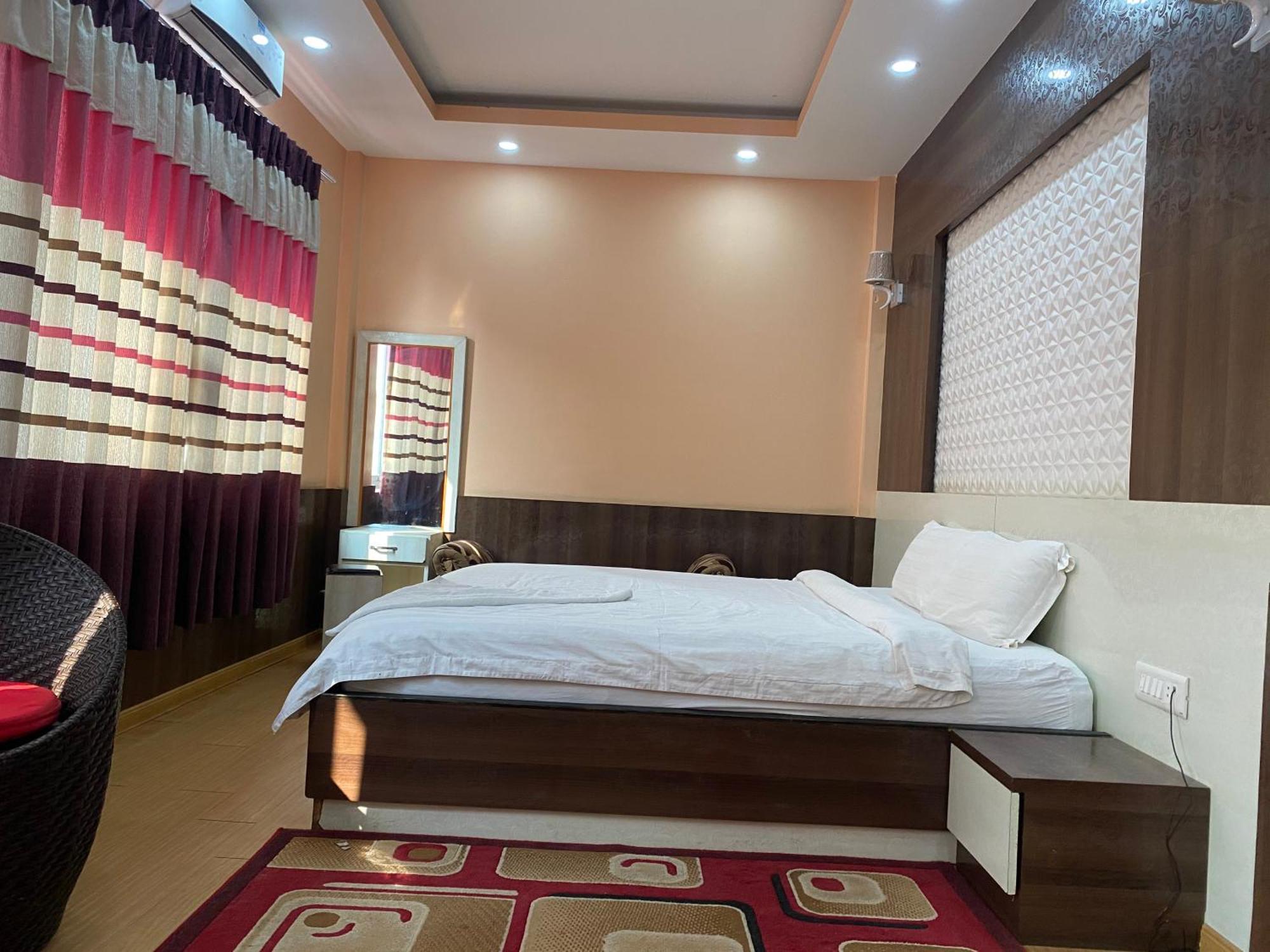 Hotel Gorkha Palace Pvt. Ltd 외부 사진